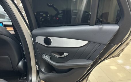 Mercedes-Benz GLC, 2019 год, 4 250 000 рублей, 27 фотография