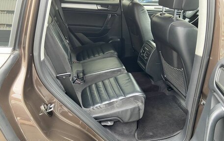 Volkswagen Touareg III, 2012 год, 2 248 000 рублей, 12 фотография