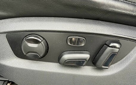 Volkswagen Touareg III, 2012 год, 2 248 000 рублей, 20 фотография