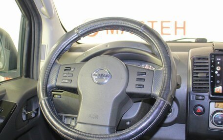 Nissan Navara (Frontier), 2007 год, 875 000 рублей, 17 фотография