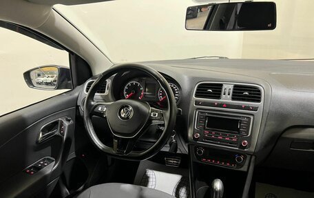 Volkswagen Polo VI (EU Market), 2016 год, 970 000 рублей, 11 фотография