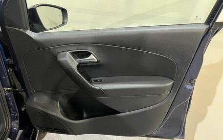 Volkswagen Polo VI (EU Market), 2016 год, 970 000 рублей, 33 фотография