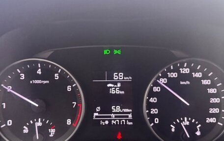 Hyundai Elantra VI рестайлинг, 2018 год, 1 360 000 рублей, 15 фотография