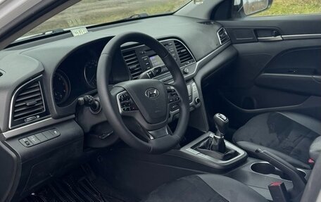 Hyundai Elantra VI рестайлинг, 2018 год, 1 360 000 рублей, 17 фотография