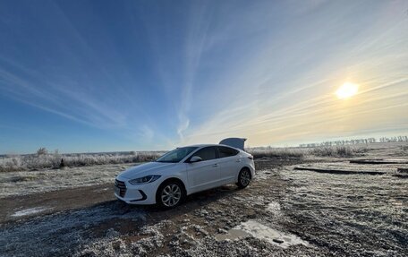 Hyundai Elantra VI рестайлинг, 2018 год, 1 360 000 рублей, 26 фотография