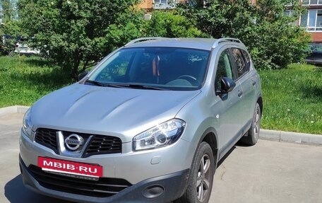 Nissan Qashqai+2 I, 2010 год, 1 300 000 рублей, 11 фотография