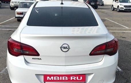 Opel Astra J, 2013 год, 560 000 рублей, 6 фотография