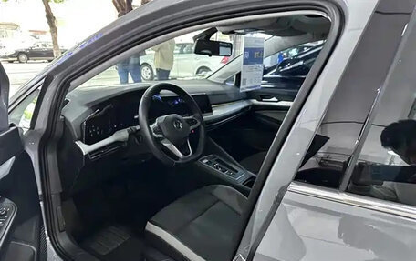 Volkswagen Golf VIII, 2021 год, 2 100 586 рублей, 9 фотография