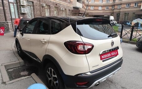 Renault Kaptur I рестайлинг, 2018 год, 1 690 000 рублей, 1 фотография