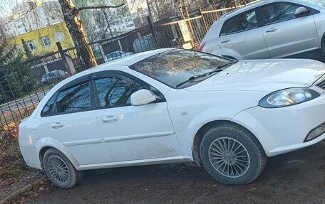 Daewoo Gentra II, 2015 год, 500 000 рублей, 2 фотография