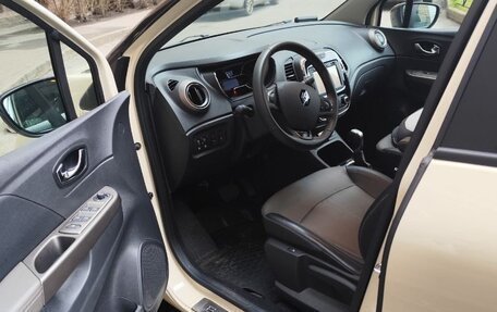 Renault Kaptur I рестайлинг, 2018 год, 1 690 000 рублей, 9 фотография