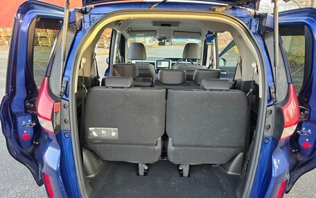 Honda Freed II, 2017 год, 1 900 000 рублей, 16 фотография