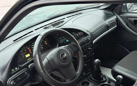 Chevrolet Niva I рестайлинг, 2011 год, 450 000 рублей, 15 фотография