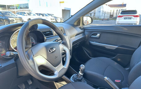 KIA Rio III рестайлинг, 2015 год, 1 060 000 рублей, 16 фотография