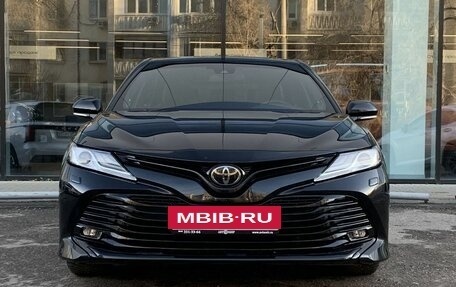 Toyota Camry, 2019 год, 2 915 000 рублей, 2 фотография