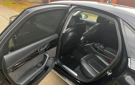 Audi A8, 2011 год, 2 500 000 рублей, 9 фотография