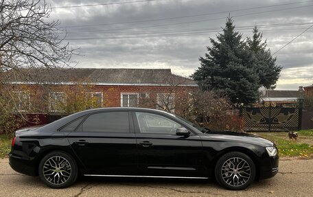 Audi A8, 2011 год, 2 500 000 рублей, 4 фотография