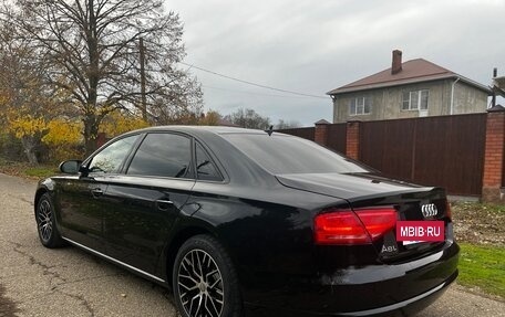 Audi A8, 2011 год, 2 500 000 рублей, 7 фотография
