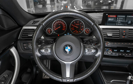 BMW 3 серия, 2019 год, 3 250 000 рублей, 10 фотография