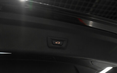 BMW 3 серия, 2019 год, 3 250 000 рублей, 22 фотография