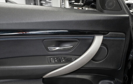 BMW 3 серия, 2019 год, 3 250 000 рублей, 26 фотография