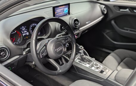 Audi A3, 2019 год, 2 030 000 рублей, 9 фотография