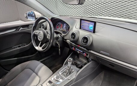 Audi A3, 2019 год, 2 030 000 рублей, 15 фотография