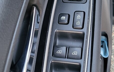 Mitsubishi Outlander III рестайлинг 3, 2022 год, 3 000 000 рублей, 3 фотография