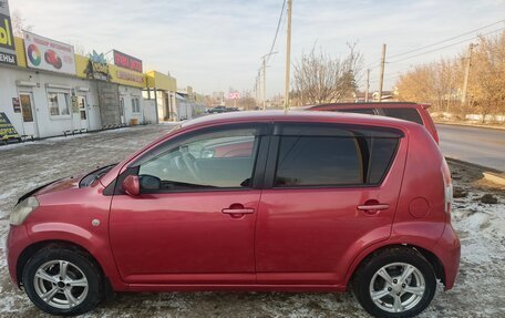 Toyota Passo III, 2004 год, 435 000 рублей, 4 фотография