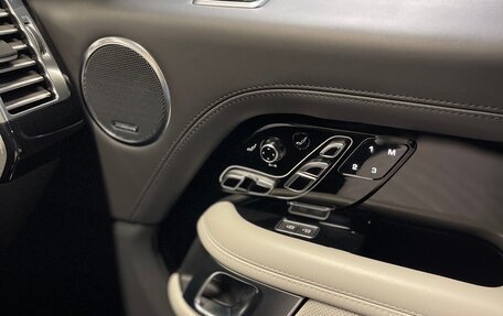 Land Rover Range Rover IV рестайлинг, 2021 год, 16 000 000 рублей, 19 фотография