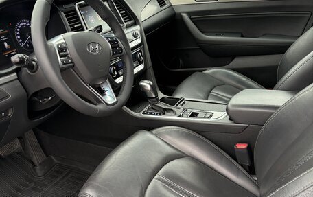 Hyundai Sonata VII, 2017 год, 1 950 000 рублей, 10 фотография