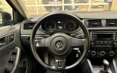 Volkswagen Jetta VI, 2013 год, 1 070 000 рублей, 8 фотография