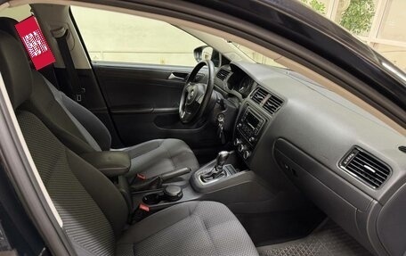 Volkswagen Jetta VI, 2013 год, 1 070 000 рублей, 10 фотография