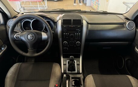 Suzuki Grand Vitara, 2011 год, 830 000 рублей, 9 фотография