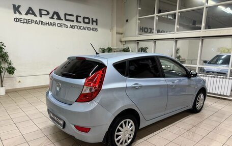Hyundai Solaris II рестайлинг, 2012 год, 890 000 рублей, 3 фотография