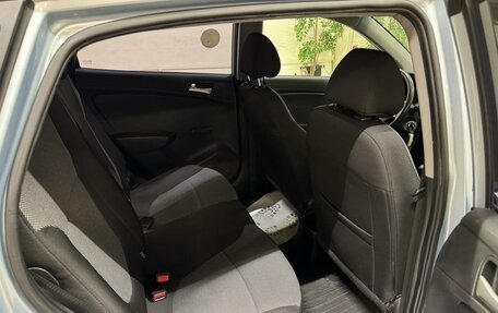 Hyundai Solaris II рестайлинг, 2012 год, 890 000 рублей, 11 фотография