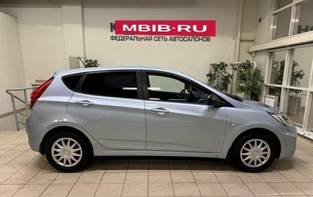 Hyundai Solaris II рестайлинг, 2012 год, 890 000 рублей, 7 фотография