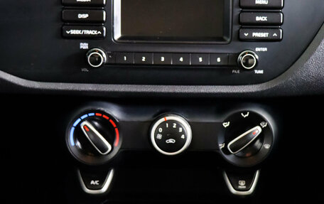 KIA Rio IV, 2017 год, 1 099 990 рублей, 12 фотография