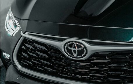 Toyota Highlander, 2024 год, 6 780 000 рублей, 4 фотография