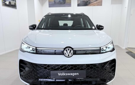 Volkswagen Tiguan, 2025 год, 5 590 000 рублей, 2 фотография