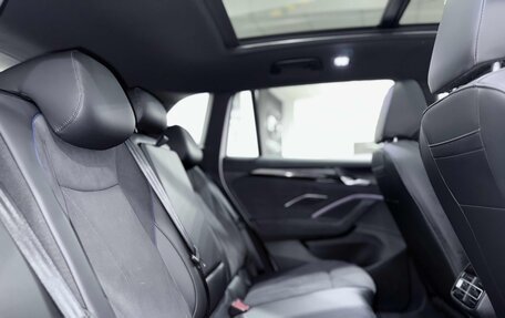 Volkswagen Tiguan, 2025 год, 5 590 000 рублей, 25 фотография