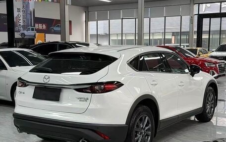 Mazda CX-4, 2021 год, 2 490 000 рублей, 9 фотография