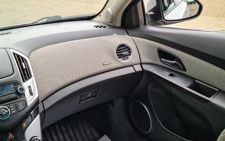 Chevrolet Cruze II, 2013 год, 630 000 рублей, 21 фотография