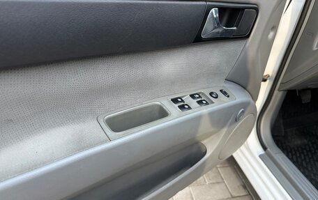 Daewoo Gentra II, 2013 год, 465 000 рублей, 24 фотография