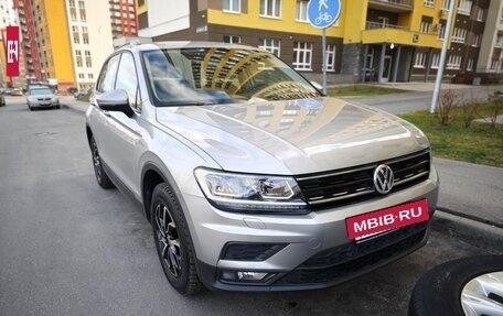 Volkswagen Tiguan II, 2019 год, 2 400 000 рублей, 8 фотография