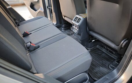 Volkswagen Tiguan II, 2019 год, 2 400 000 рублей, 31 фотография