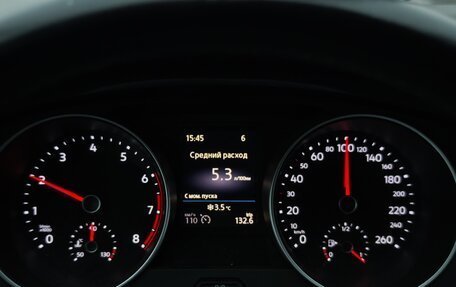 Volkswagen Tiguan II, 2019 год, 2 400 000 рублей, 38 фотография