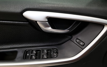 Volvo XC60 II, 2010 год, 1 055 000 рублей, 9 фотография