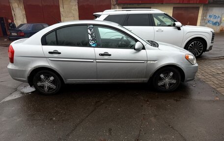 Hyundai Verna II, 2007 год, 650 000 рублей, 2 фотография