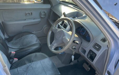 Nissan Cube II, 2001 год, 185 000 рублей, 10 фотография